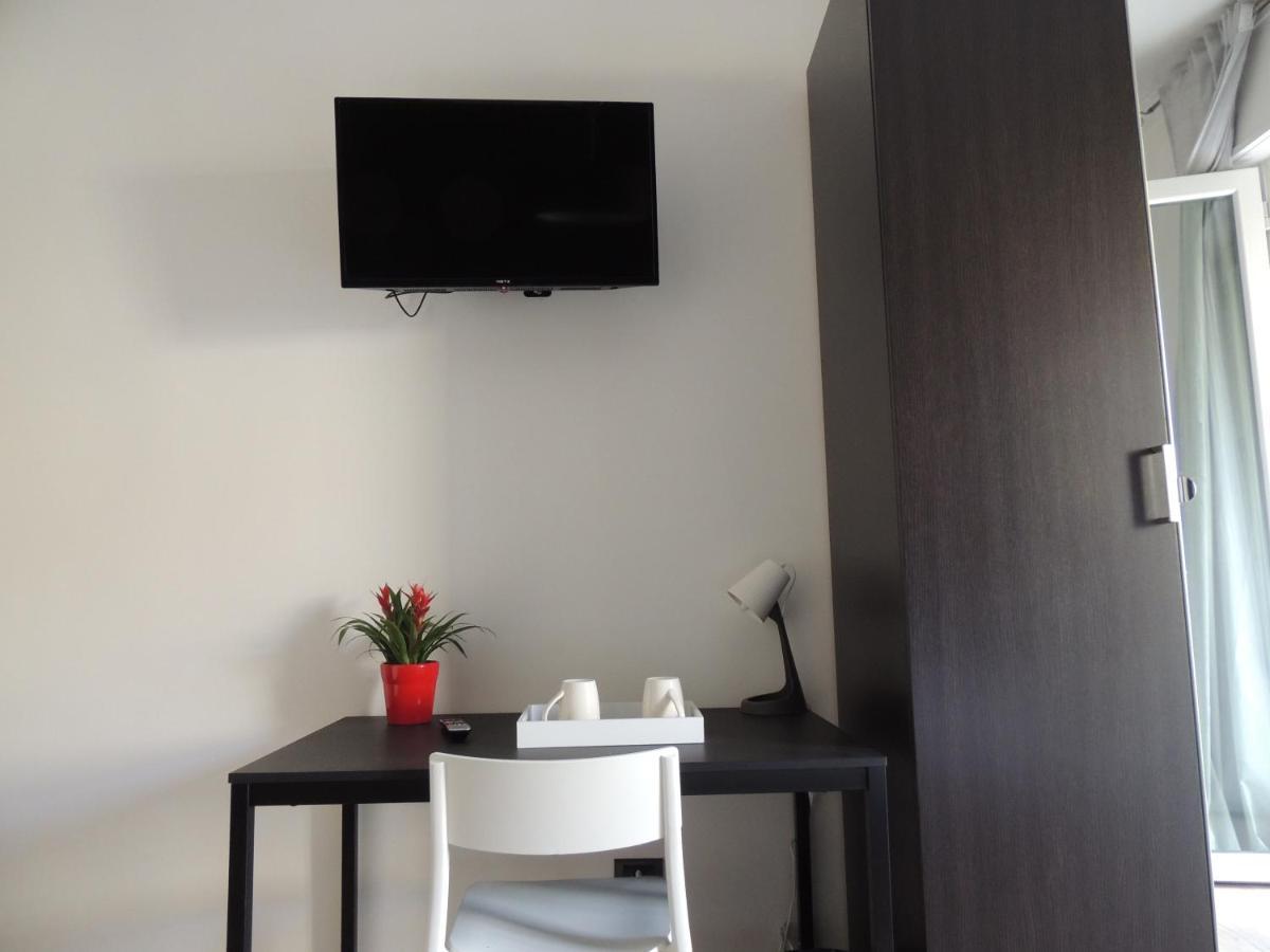 Ferienwohnung Appa49 Vicino Ospedale Borgo Roma, Fiera E Univr Verona Exterior foto