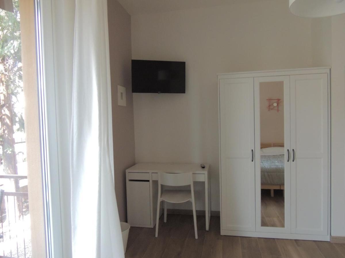 Ferienwohnung Appa49 Vicino Ospedale Borgo Roma, Fiera E Univr Verona Exterior foto