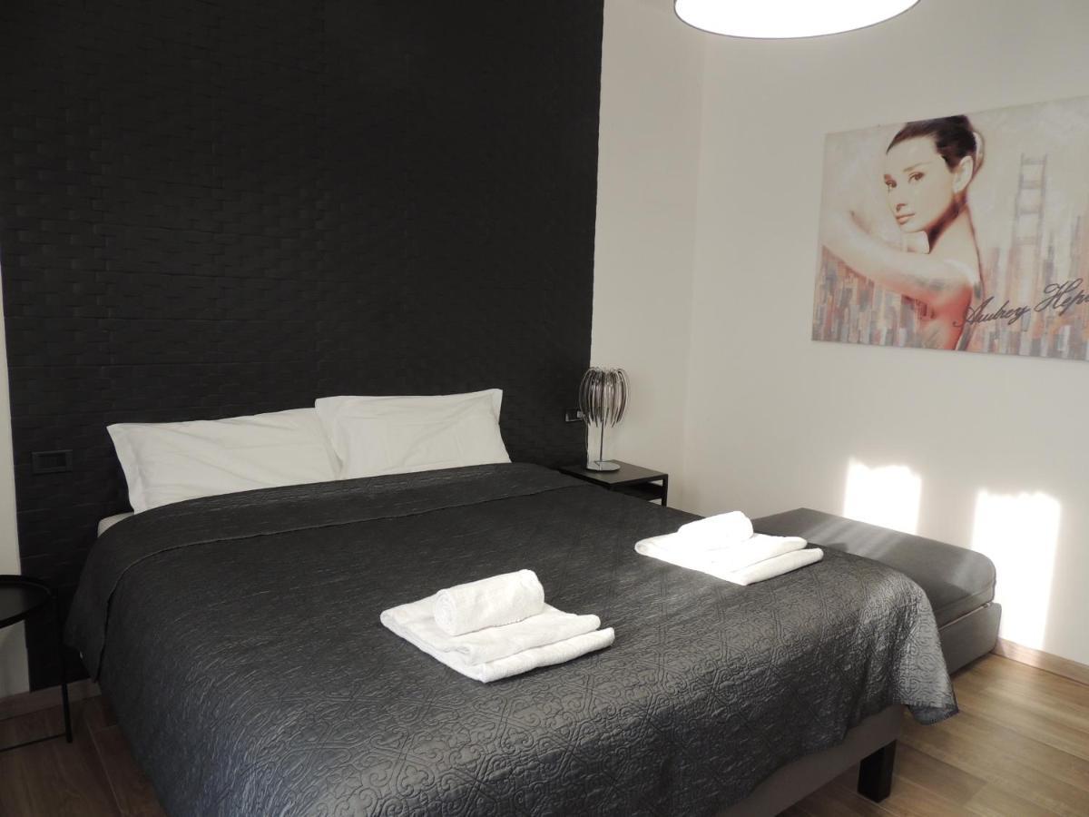 Ferienwohnung Appa49 Vicino Ospedale Borgo Roma, Fiera E Univr Verona Exterior foto